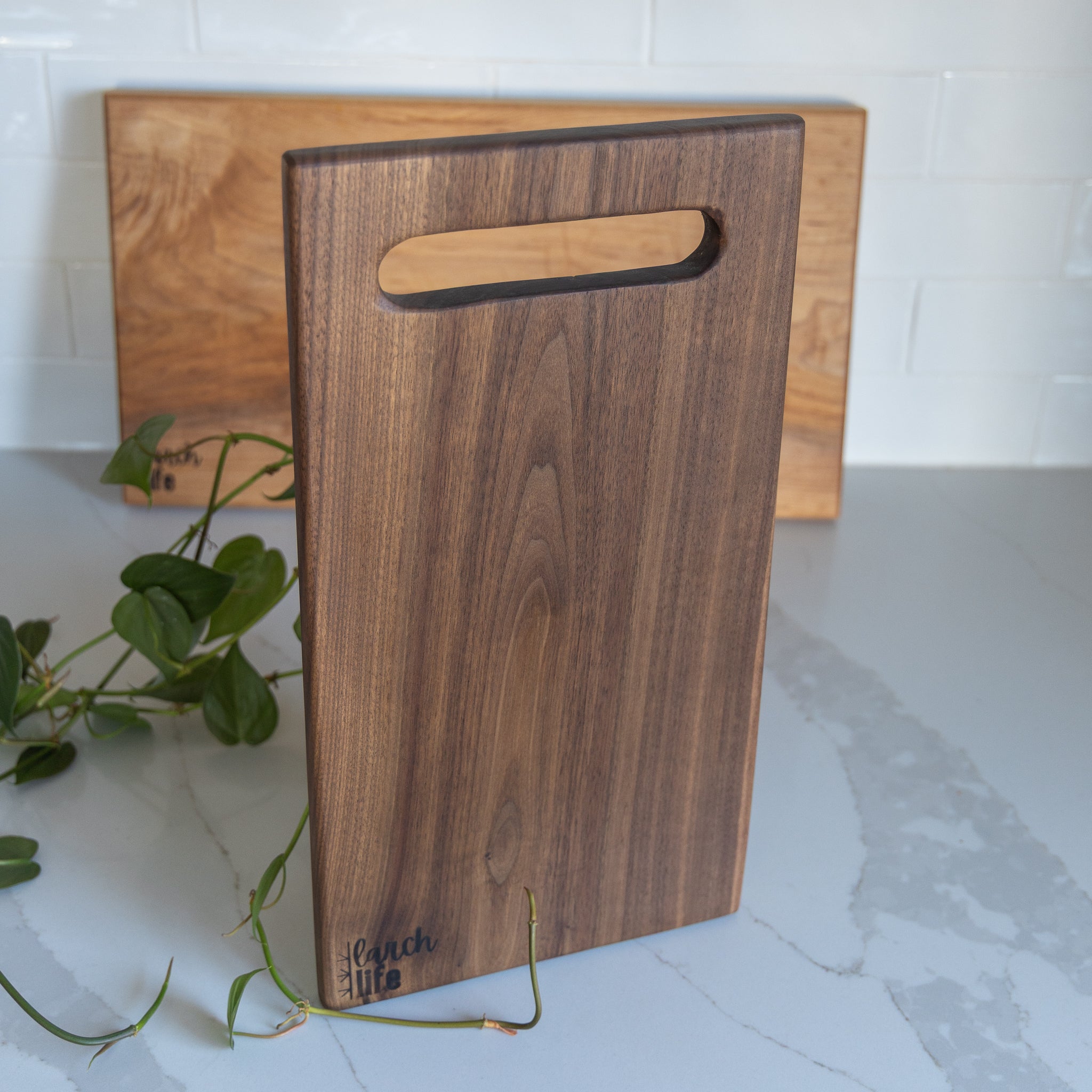 Walnut Custom Cutting Board: Handle or Juice Groove