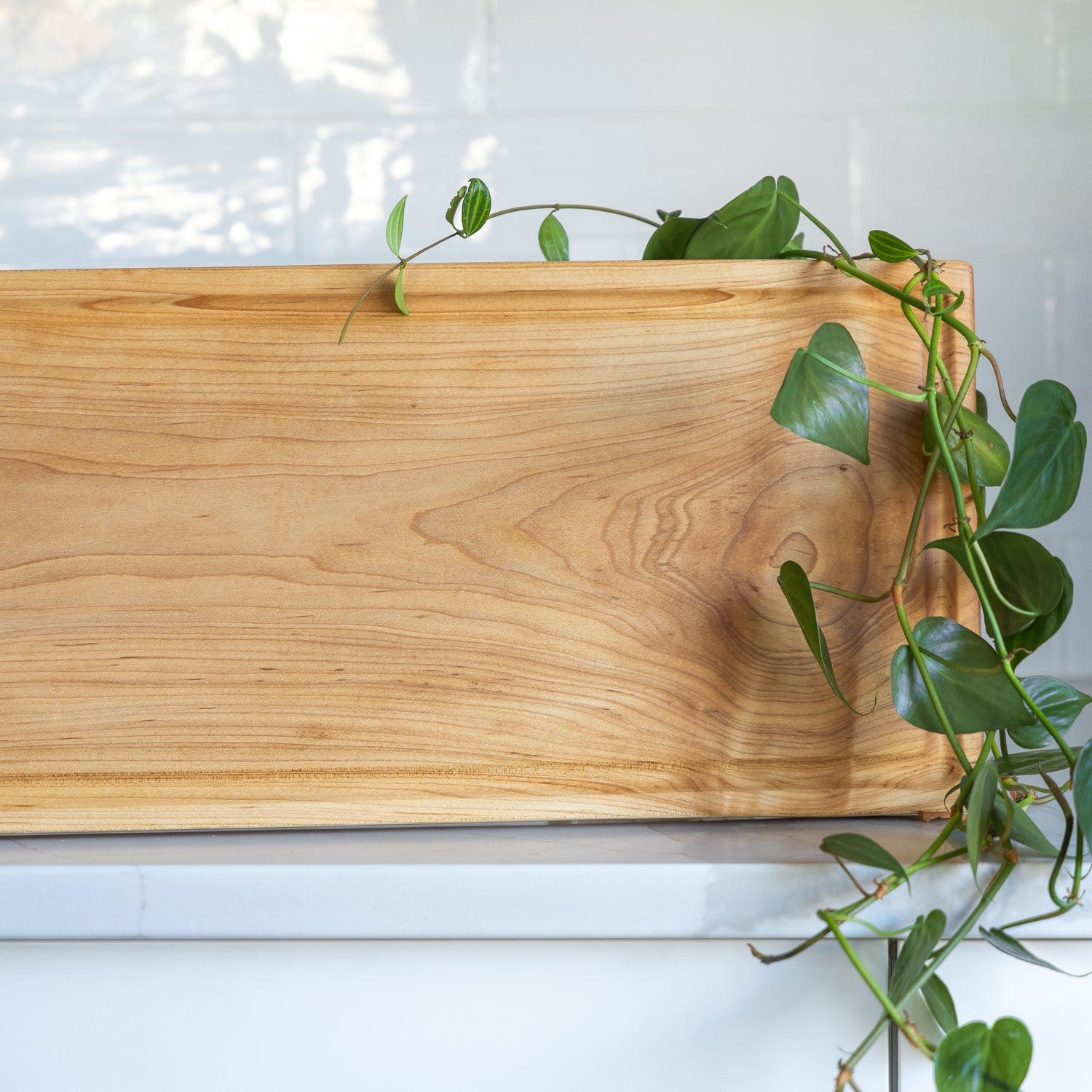 Maple Custom Cutting Board: Handle or Juice Groove
