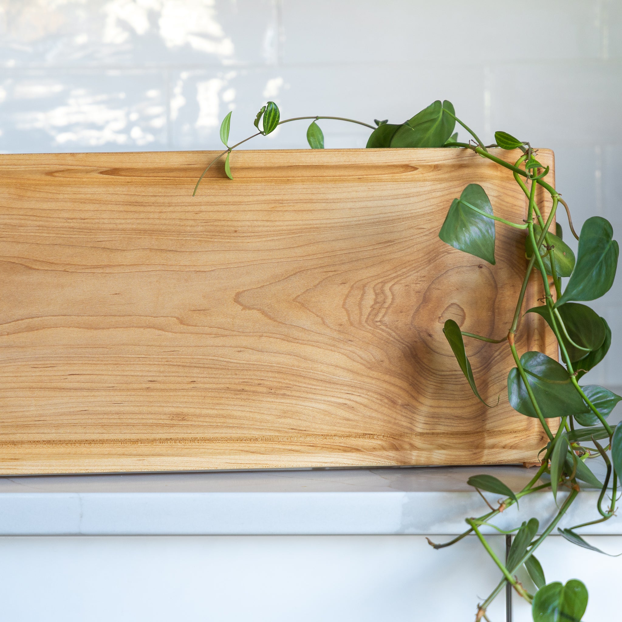 Maple Custom Cutting Board: Handle or Juice Groove