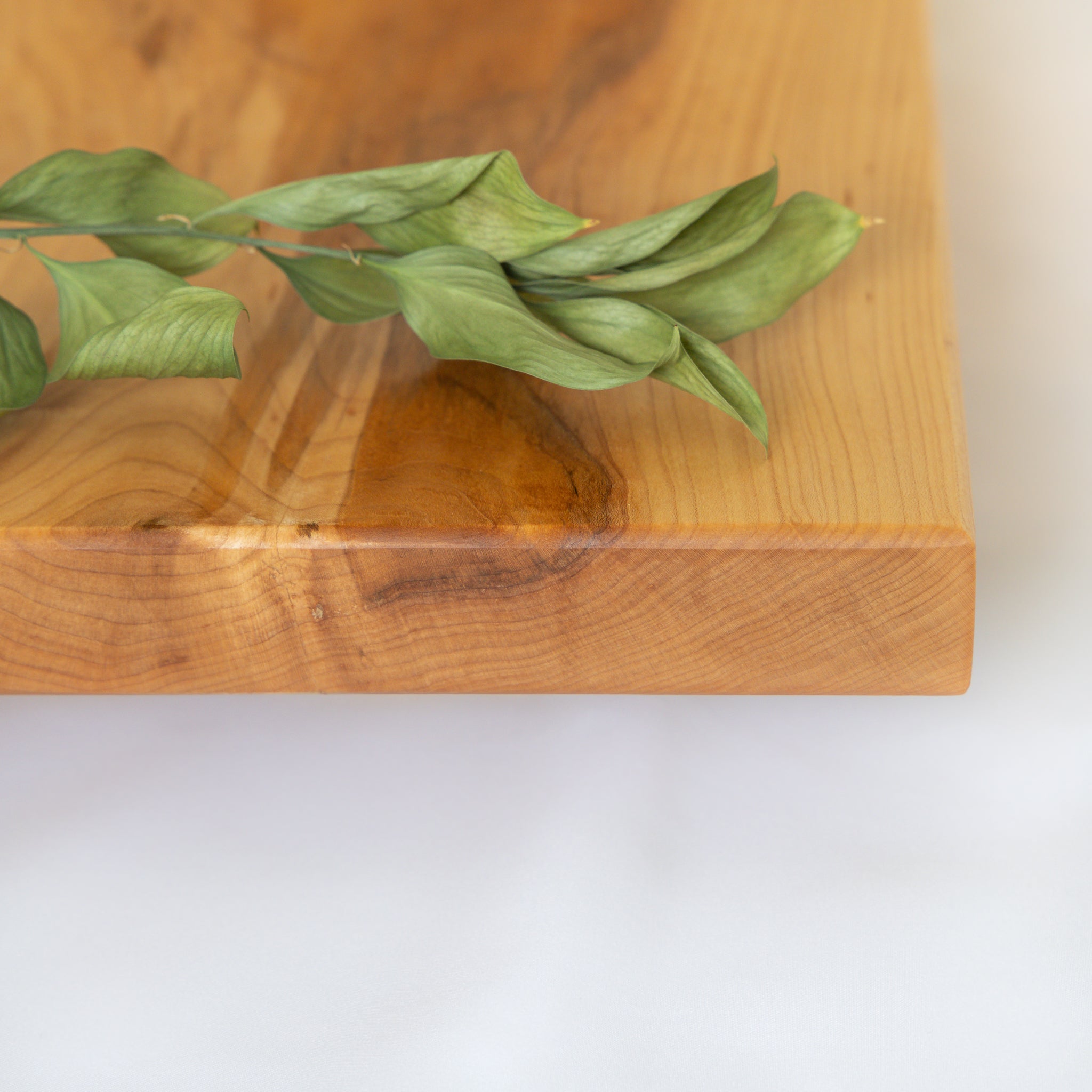 Premium Extra Thick Solid Cutting Board
