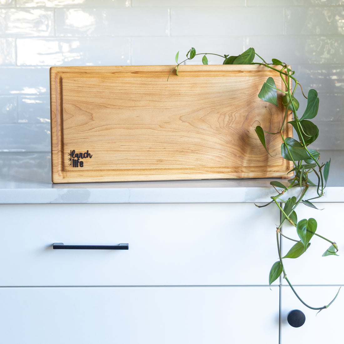 Maple Custom Cutting Board: Handle or Juice Groove