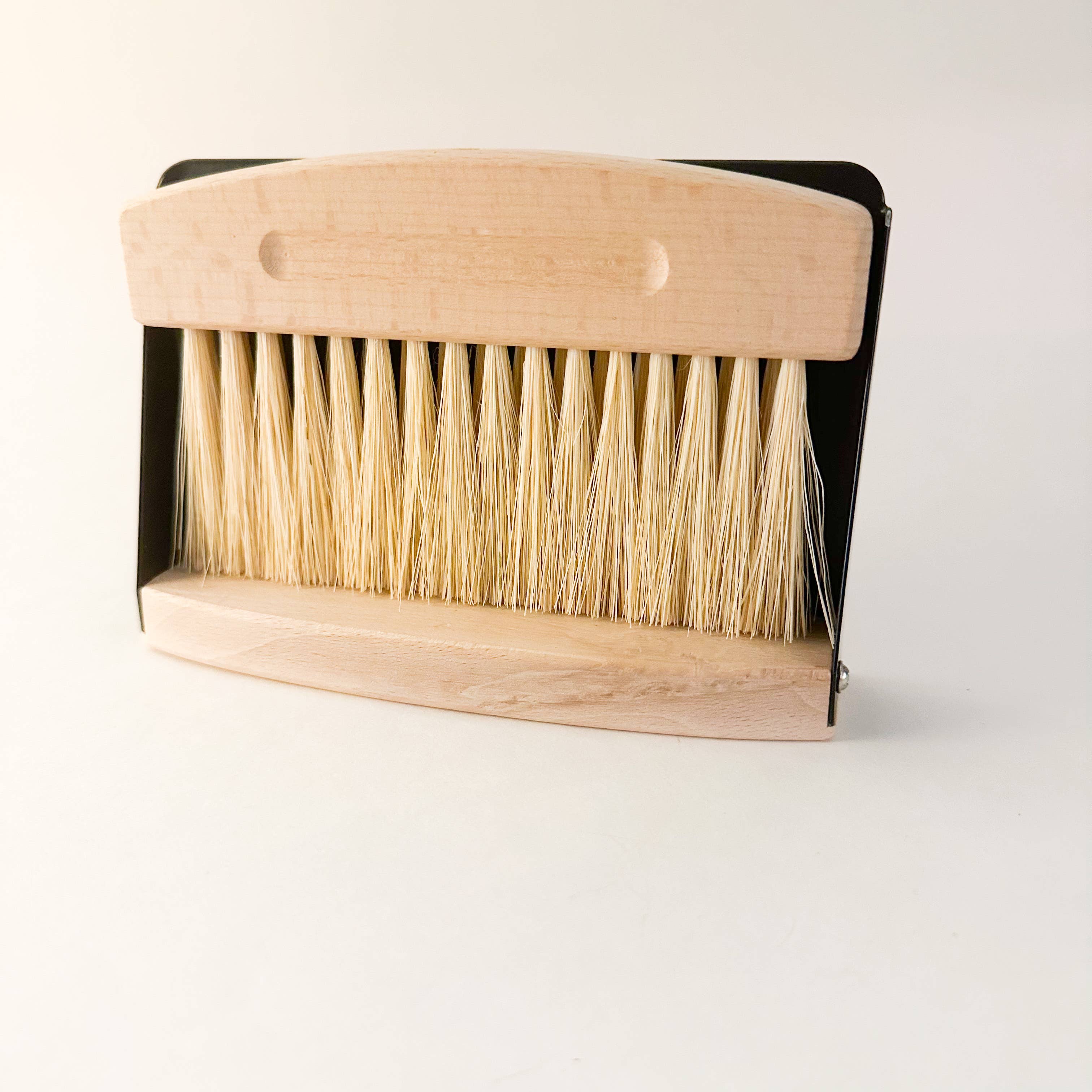 Handheld Plastic Free Natural Broom