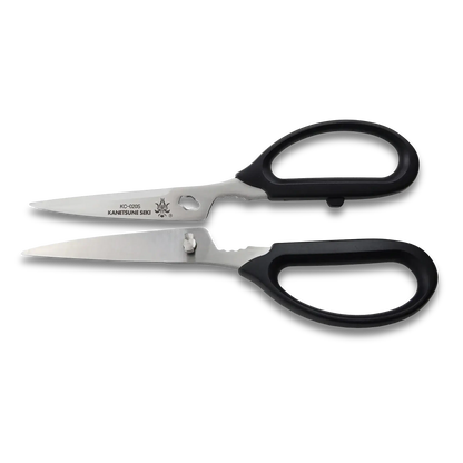 Kanetsune Seki Japanese kitchen scissors with sides separated for cleaning