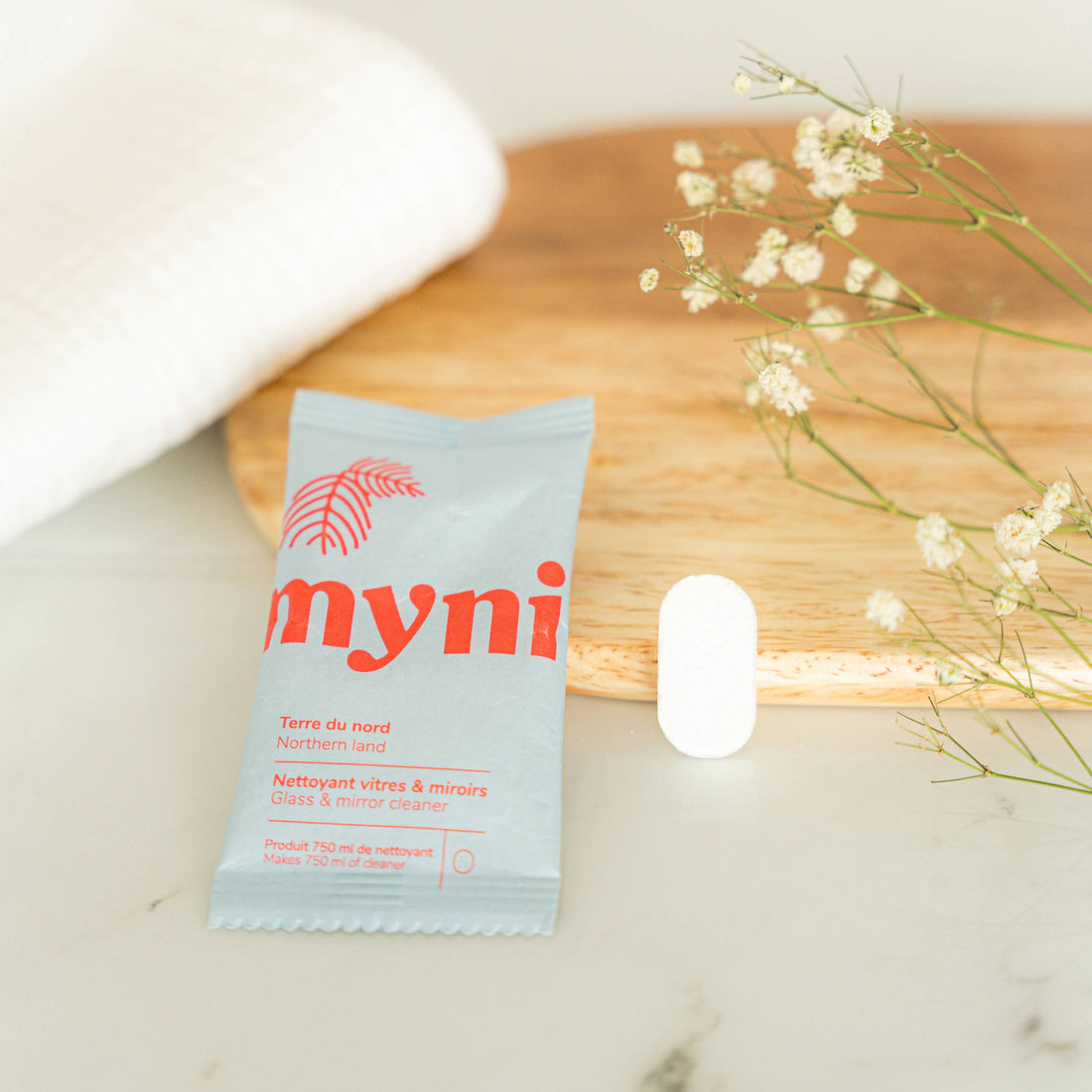 Myni natural glass and mirror cleaner tablet